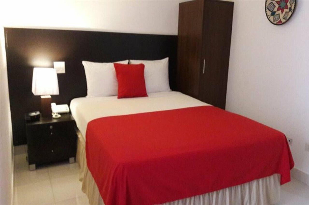 AZ Hotel&Suites Panamaváros Kültér fotó