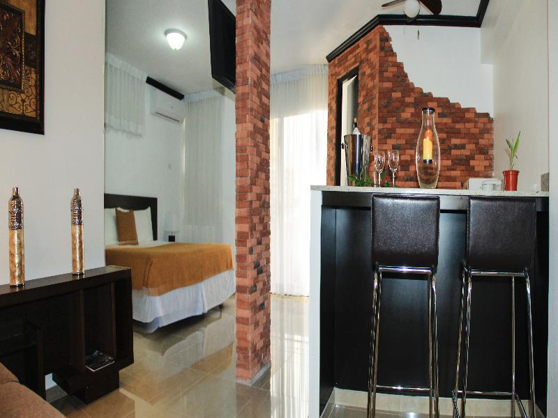 AZ Hotel&Suites Panamaváros Kültér fotó