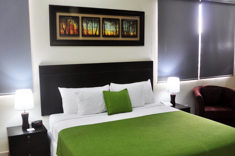 AZ Hotel&Suites Panamaváros Kültér fotó