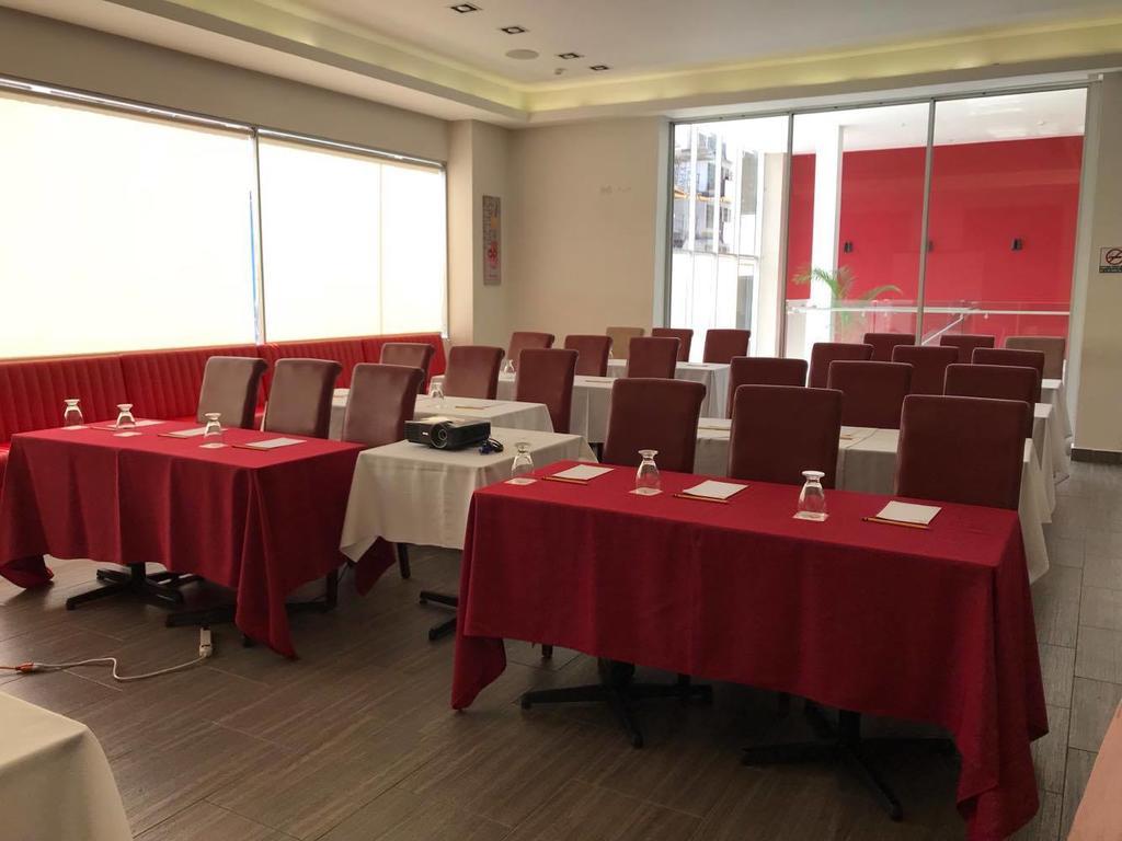 AZ Hotel&Suites Panamaváros Kültér fotó