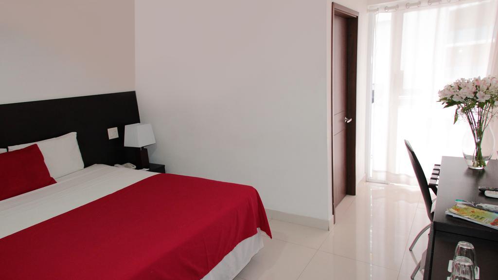 AZ Hotel&Suites Panamaváros Kültér fotó