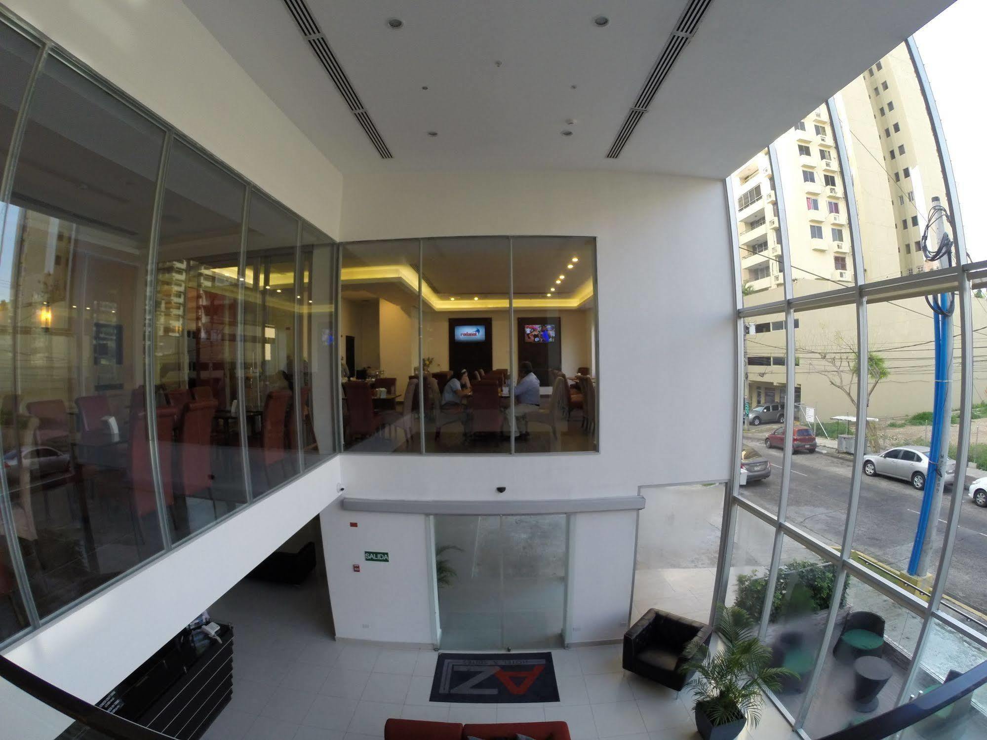 AZ Hotel&Suites Panamaváros Kültér fotó